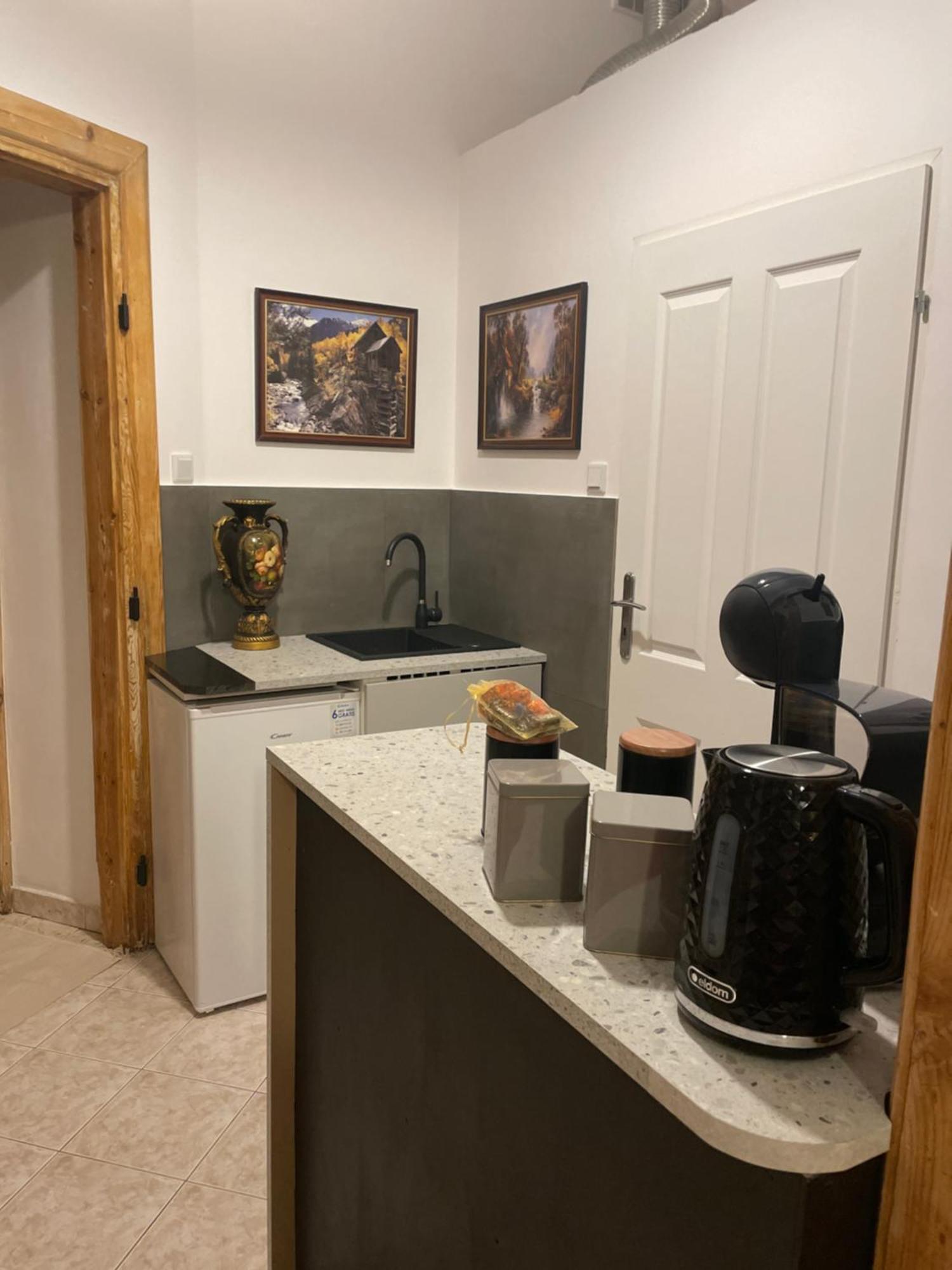 Family Suite Krasków Eksteriør bilde